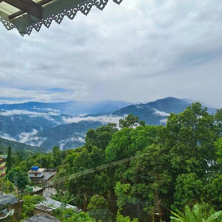 Aam'S Courtyard Hotel Kalimpong Exterior photo